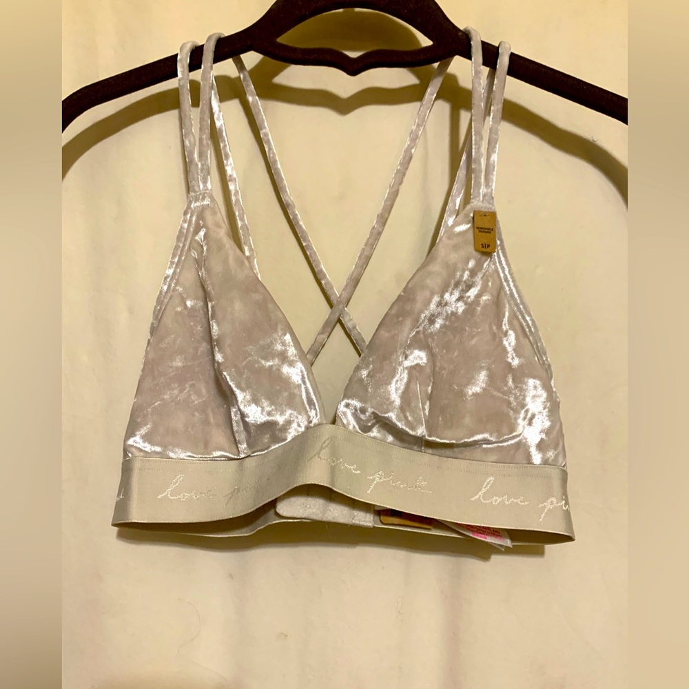 Victorias Secret Sports Bra